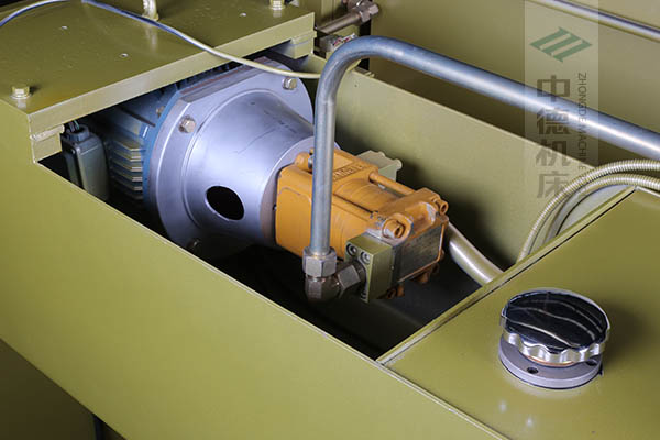 ZDP-4022半內(nèi)裝式西門子電機油泵，動力強勁澎湃，并有效控制噪音.jpg