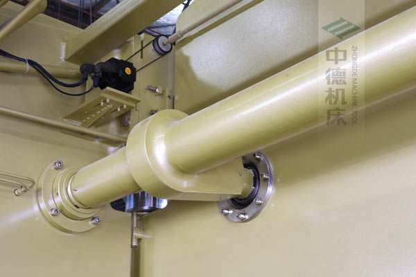 ZDP-20050高精度扭軸同步裝置，采用知名品牌關(guān)節(jié)軸承，經(jīng)久耐用.jpg