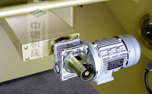 ZDS-640后檔料減速電機(jī)，質(zhì)量好，模擬運算定位速度快.jpg